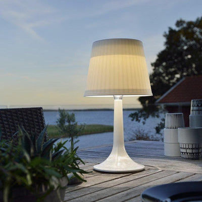 Assisi bordlampe solcelle - Hvit-Utebelysning Hagebelysning-Konstsmide-7109-202-Lightup.no