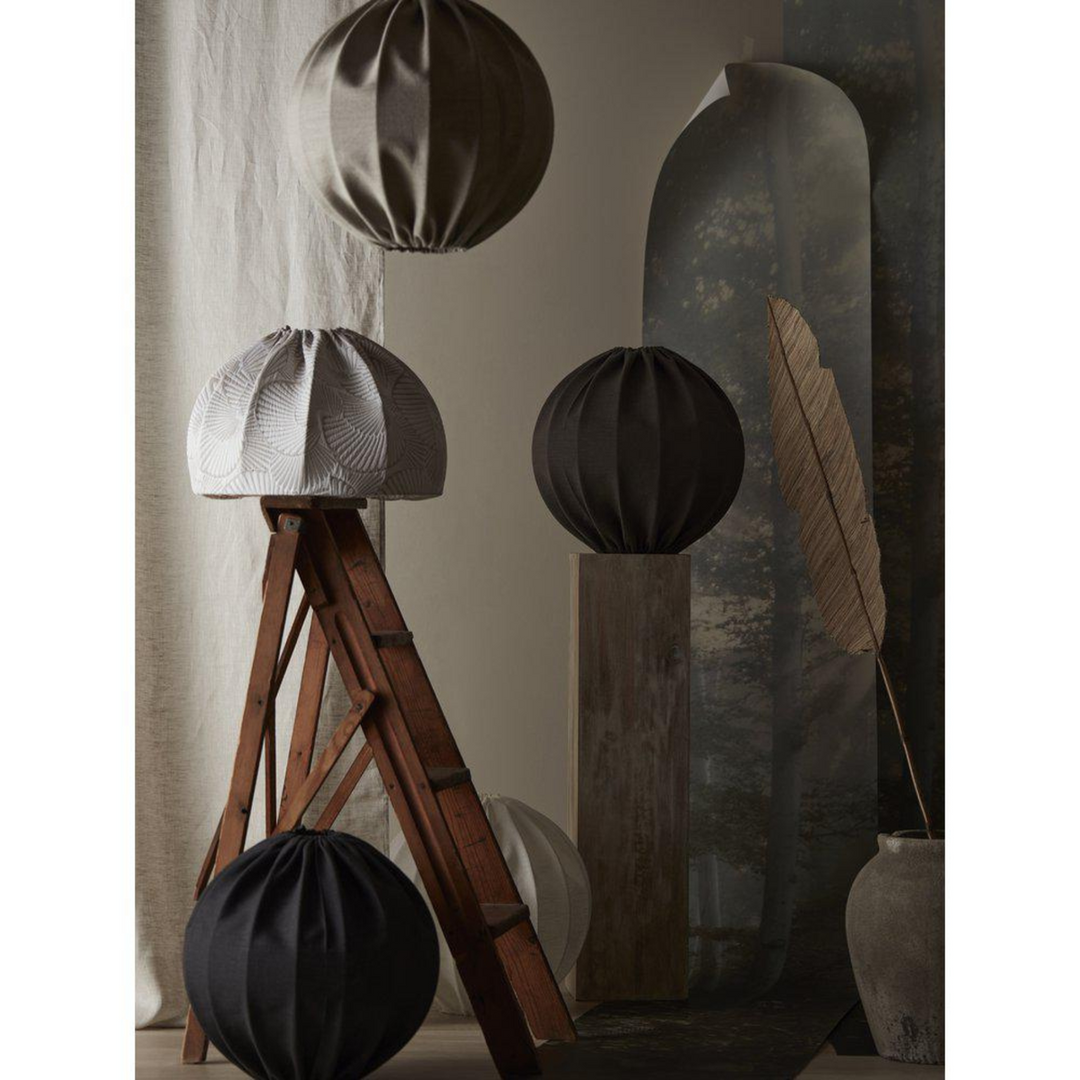 Aware Bonnie - Svart-Takpendler-Pr home of Scandinavia Ab-Svart-Prh__AWB40-112-Lightup.no