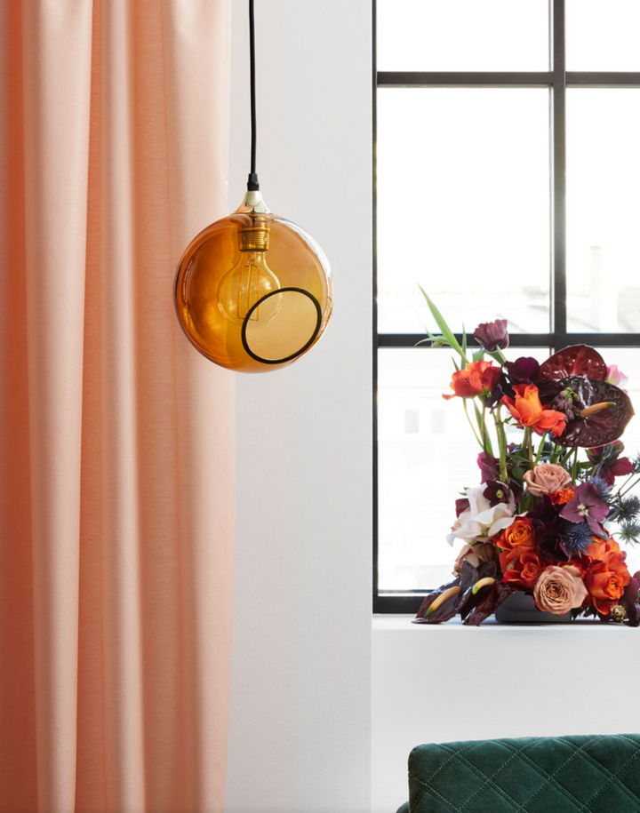 Ballroom taklampe - Oransje-Takpendler-Design by Us-Messing / Oransje-Des__22704-Lightup.no