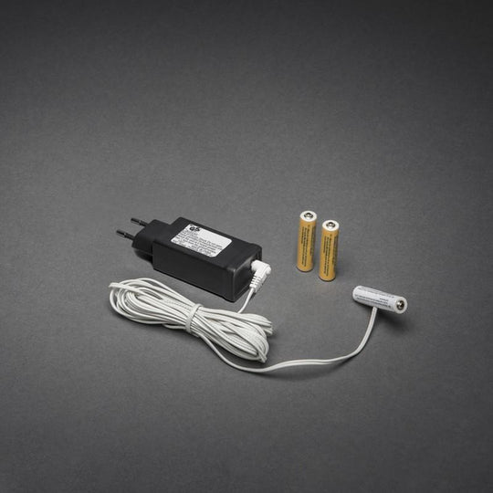Batteriadapter - Erstatter 3xAAA Batteri-Julebelysning dekor og pynt-Konstsmide-5153-000-Lightup.no