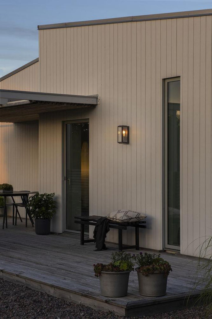 Carpi vegglampe utendørs IP44 - Svart/Klart glass-Utebelysning vegg veggskjold-Konstsmide-Svart / Klar-7348-750-Lightup.no