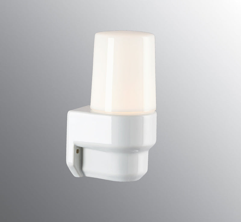 Classic vegglampe Badstu IP55 E14 - Hvit/Opal glass-Vegglamper-Ifø Electric-6081-700-10-Lightup.no
