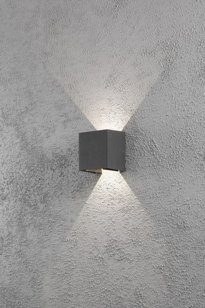 Cremona vegglampe - mørk grå-Utebelysning vegg opp og ned-Konstsmide-7959-370-Lightup.no