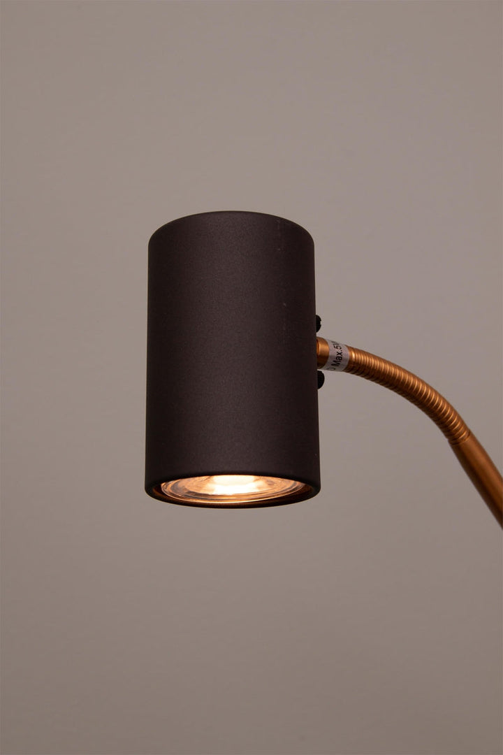 Cuba dobbel gulvlampe 153 cm - Svart/Messingfarget-Gulvlamper-Scanlight-169776-Lightup.no