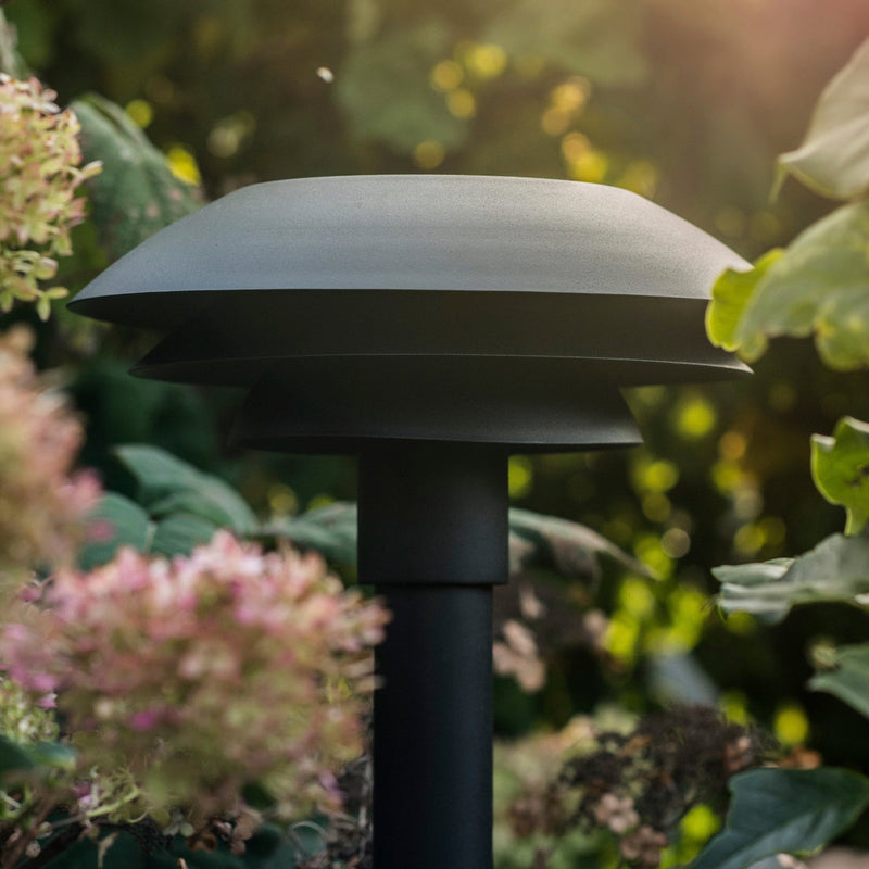 DL31 utendørs stolpe 100 cm IP44 - Svart-Utebelysning stolpe-Dyberg Larsen-DL-1031-Lightup.no