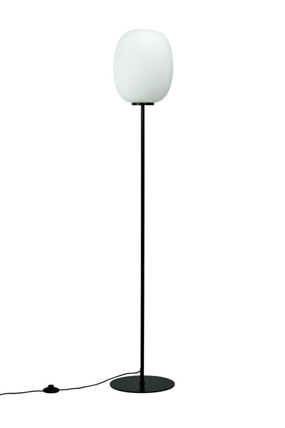 DL39 gulvlampe - Svart/Opal glass-Gulvlamper-Dyberg Larsen-DL-8096-Lightup.no