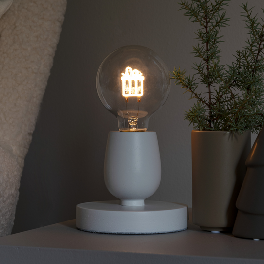 Dekorasjon med julegave - Hvit-Julebelysning dekor og pynt-Konstsmide-1814-200-Lightup.no