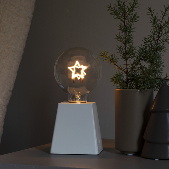 Dekorasjon med stjerne - Hvit-Julebelysning dekor og pynt-Konstsmide-1813-200-Lightup.no