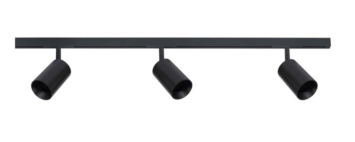 Designline Tube Pro komplett 1 meter spotskinne med 3 spotter GU10 - Svart-Spotskinner 230V-Antidark-Svart-3-311-10-2+4-311-01-2+2-312-01-2-Lightup.no