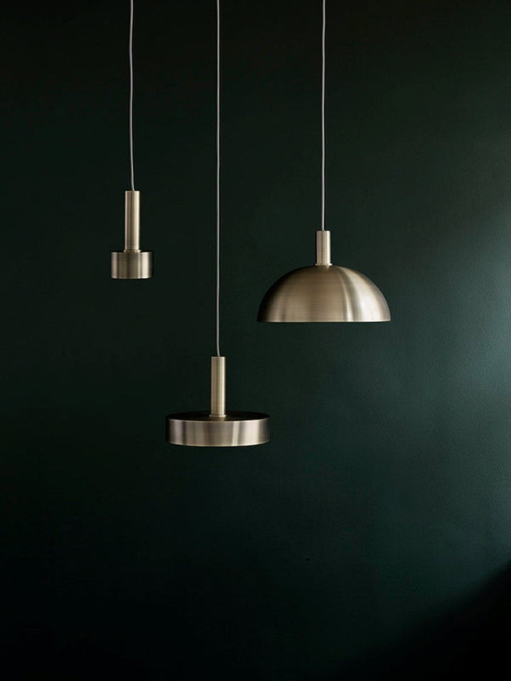 Dome Shade - messing-Takpendler-Ferm Living-Feg__5142-Lightup.no