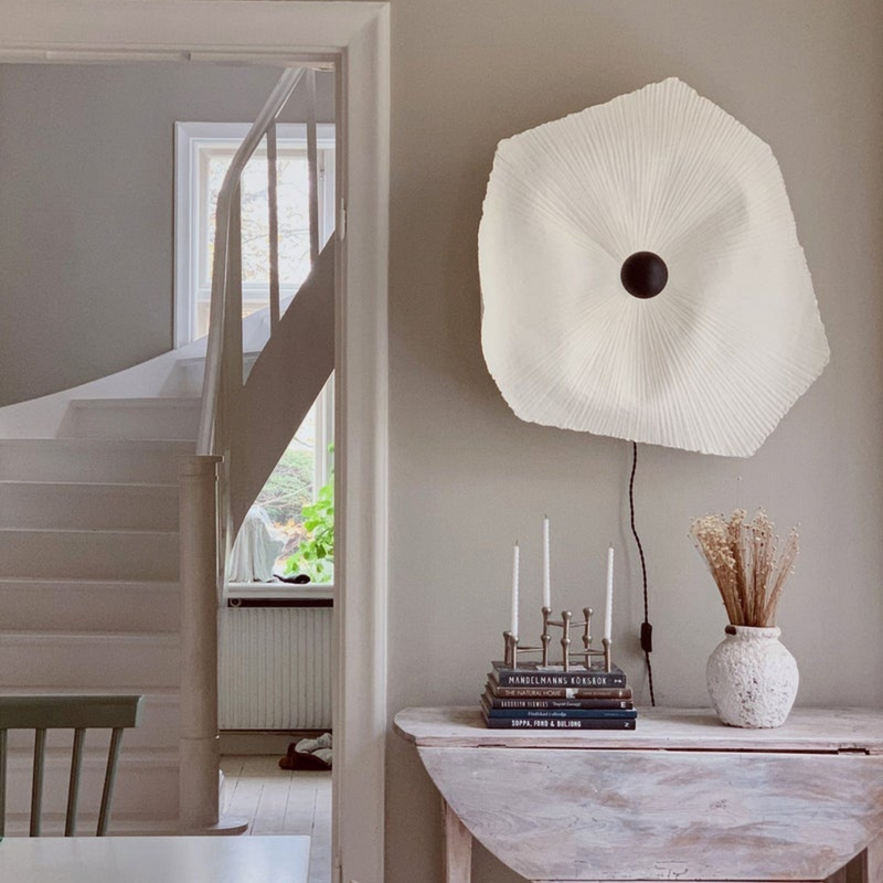 E27 Lyspære med Svart topp 2,8W-LED-pære E27 sokkel-Globen Lighting-352-53-8-Lightup.no