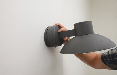 Edsvik vegglampe utendørs IP54 15,7W 3000K - Antrasitt grå-Utebelysning vegg klassisk-Malmbergs-9977106-Lightup.no