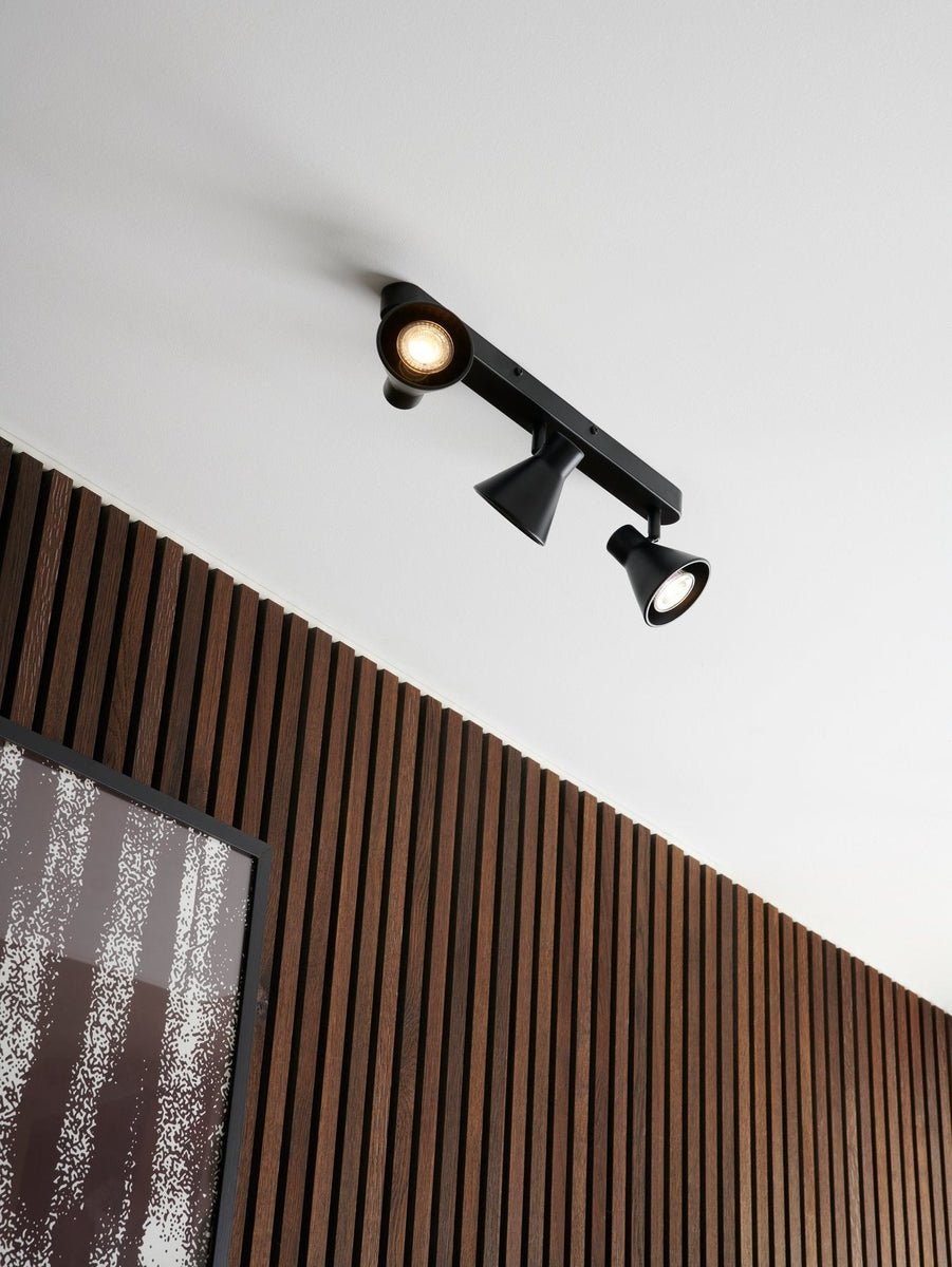 Eik 3 spotlight - Svart-Taklamper-Nordlux-Svart-45780103-Lightup.no