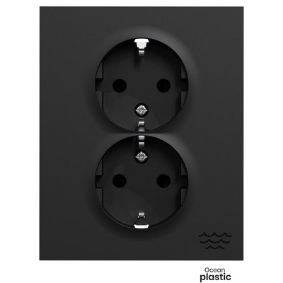 Elko Plus Havplast - lavtbyggende innfelt dobbel stikk-Elektro stikkontakter-Elko-1511100-Lightup.no