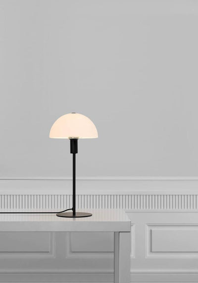 Ellen bordlampe - Svart/Hvit-Bordlamper-Nordlux-2112305003-Lightup.no