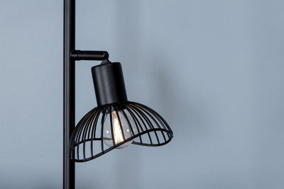 Elsa gulvlampe 3 lys 138 cm - Svart-Gulvlamper-Venture Home-15528-888-Lightup.no