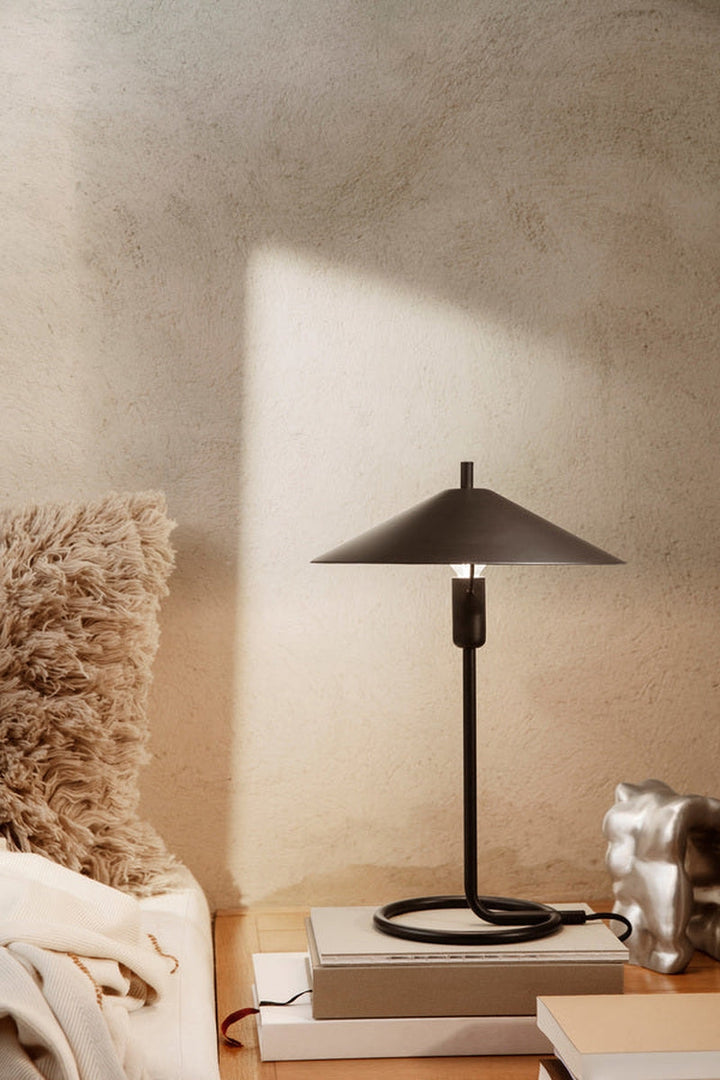 Filo bordlampe - svart-Bordlamper-Ferm Living-Svart-Feg__1104265361-Lightup.no