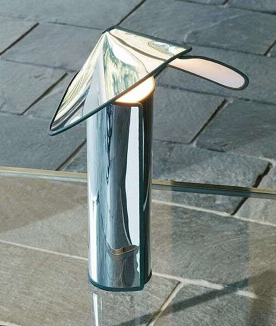 Flos Chiara Bordlampe - Aluminium/Antrasitt-Bordlamper-Flos-Antrasitt-Fls__F1595004-Lightup.no