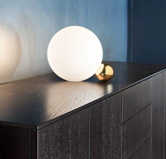 Flos Copycat bordlampe - messing-Bordlamper-Flos-Messing-Fls__F1952044-Lightup.no