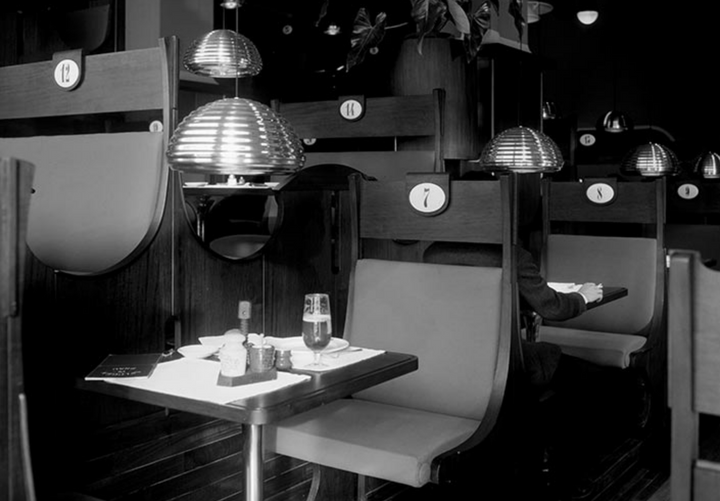 Flos Splügen Bräu taklampe-Takpendler-Flos-Sølv-Fls__F6500000-Lightup.no
