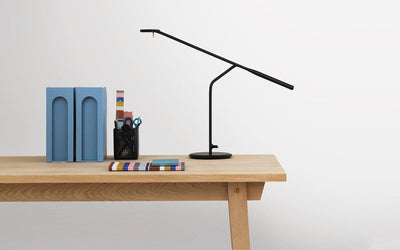 Flow bordlampe, Svart-Bordlamper-Normann Copenhagen-505054-Lightup.no