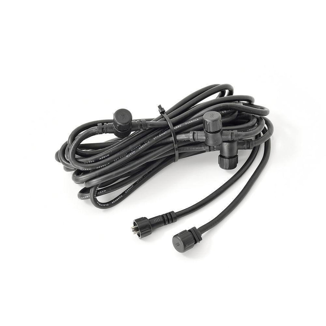 Forlegningskabel 6 meter 3 utganger til utbyggbart system Konstsmide 12V-Utebelysning Hagebelysning-Konstsmide-Svart-7471-000-Lightup.no
