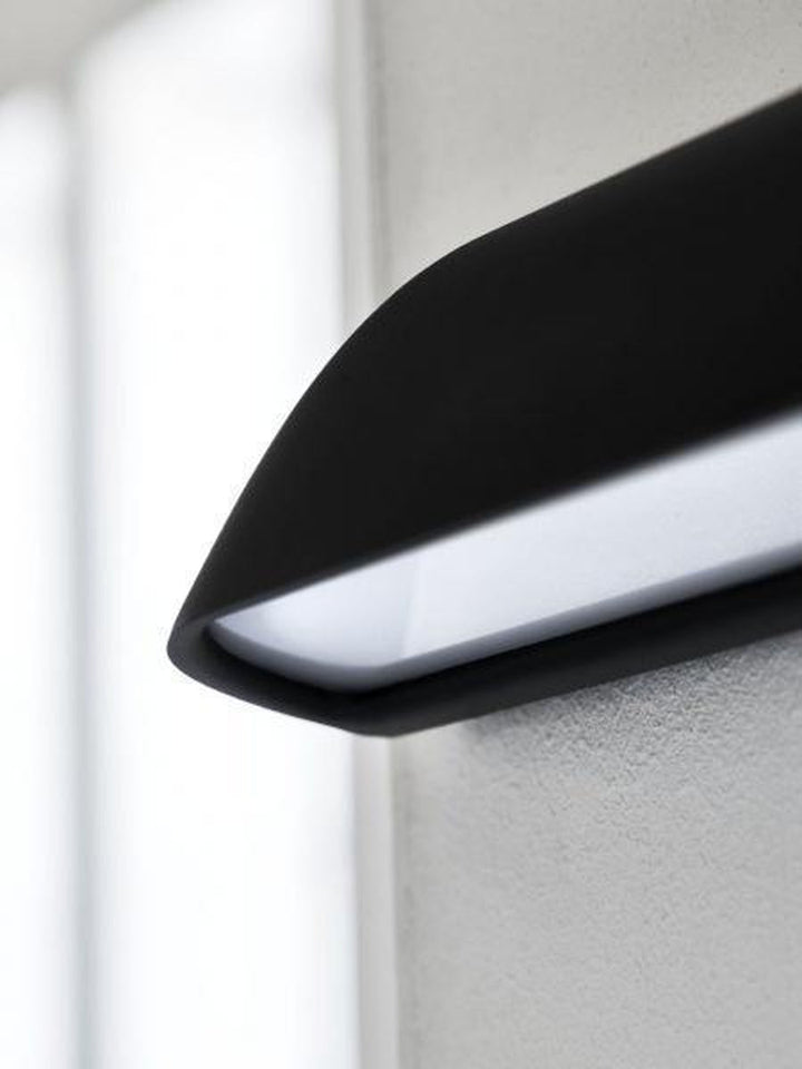 Front 36 vegglampe - Svart-Utebelysning vegg opp og ned-Nordlux-Svart-84091003-Lightup.no