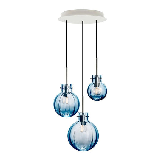 Havblikk Krystallkuler 3 stk - Hvit Baldakin-Takpendler-Hadeland Glassverk-Hvit / Havblå-Hak__1215496_HAVBLIKK 3 STK -HVIT-BNDL-Hvit-Baldakin-Lightup.no