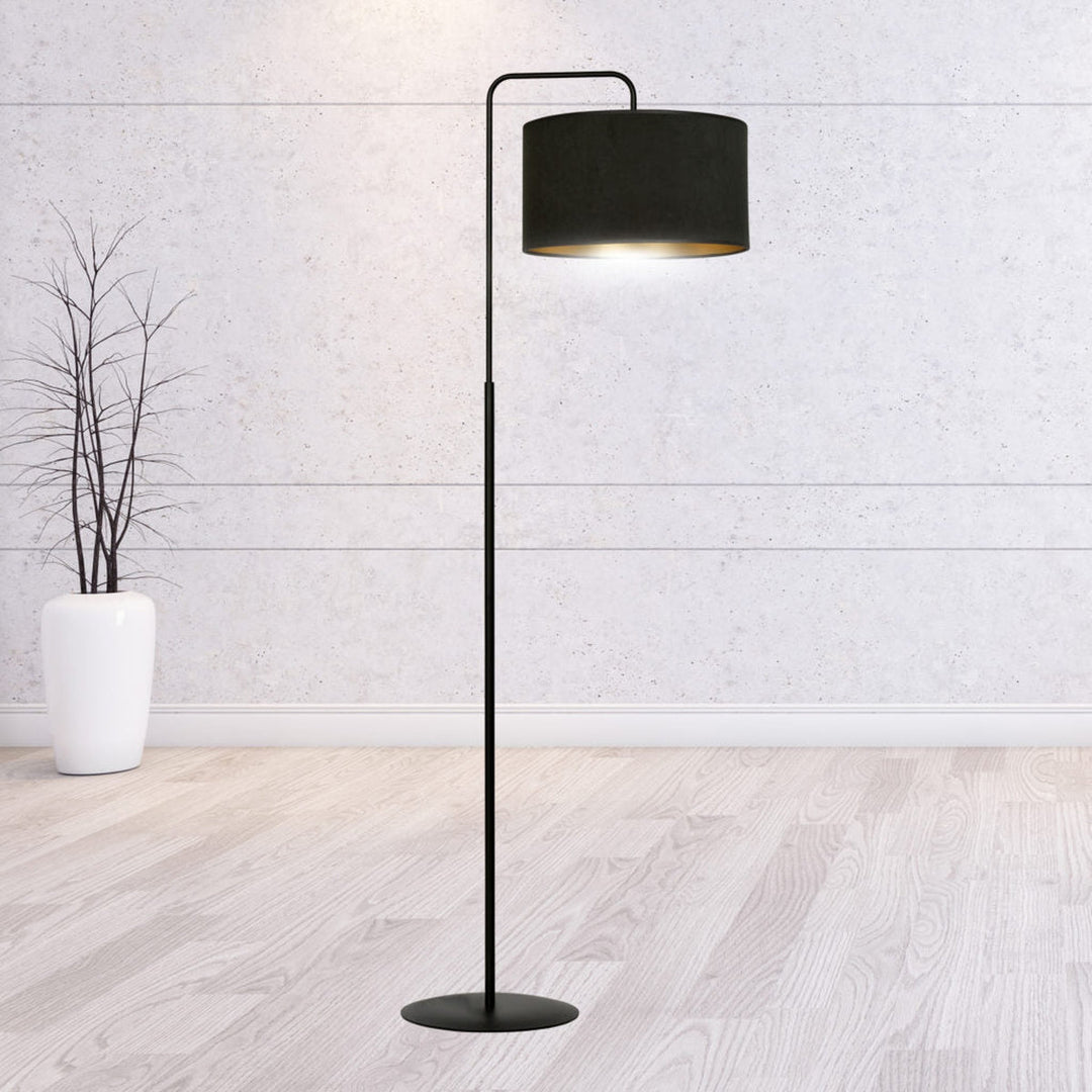 Hilde gulvlampe - Sort/Gullfarget-Gulvlamper-Emibig-Sort / Gull-1054/LP1-Lightup.no
