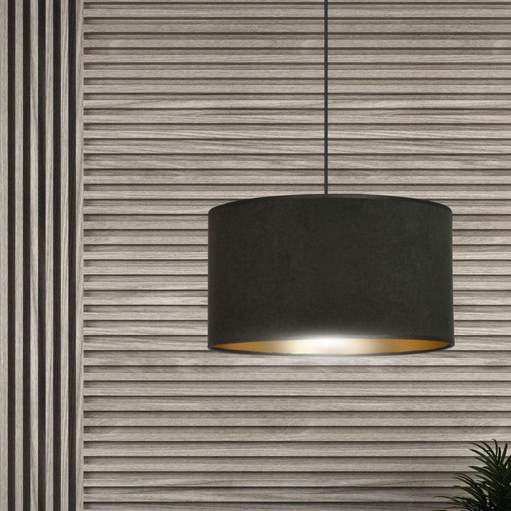 Hilde takpendel 35 cm - Svart/Gullfarget-Takpendler-Emibig-Svart / Gull-1054/1-Lightup.no