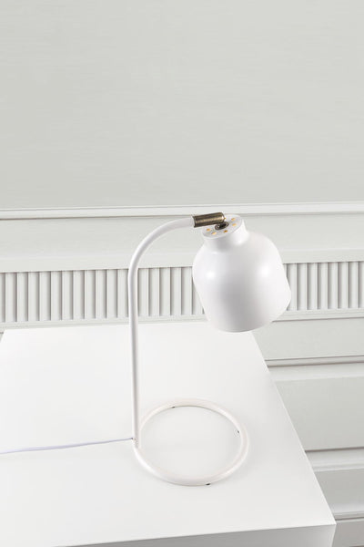 Julian bordlampe - Hvit/messing-Bordlamper-Nordlux-48405001-Lightup.no