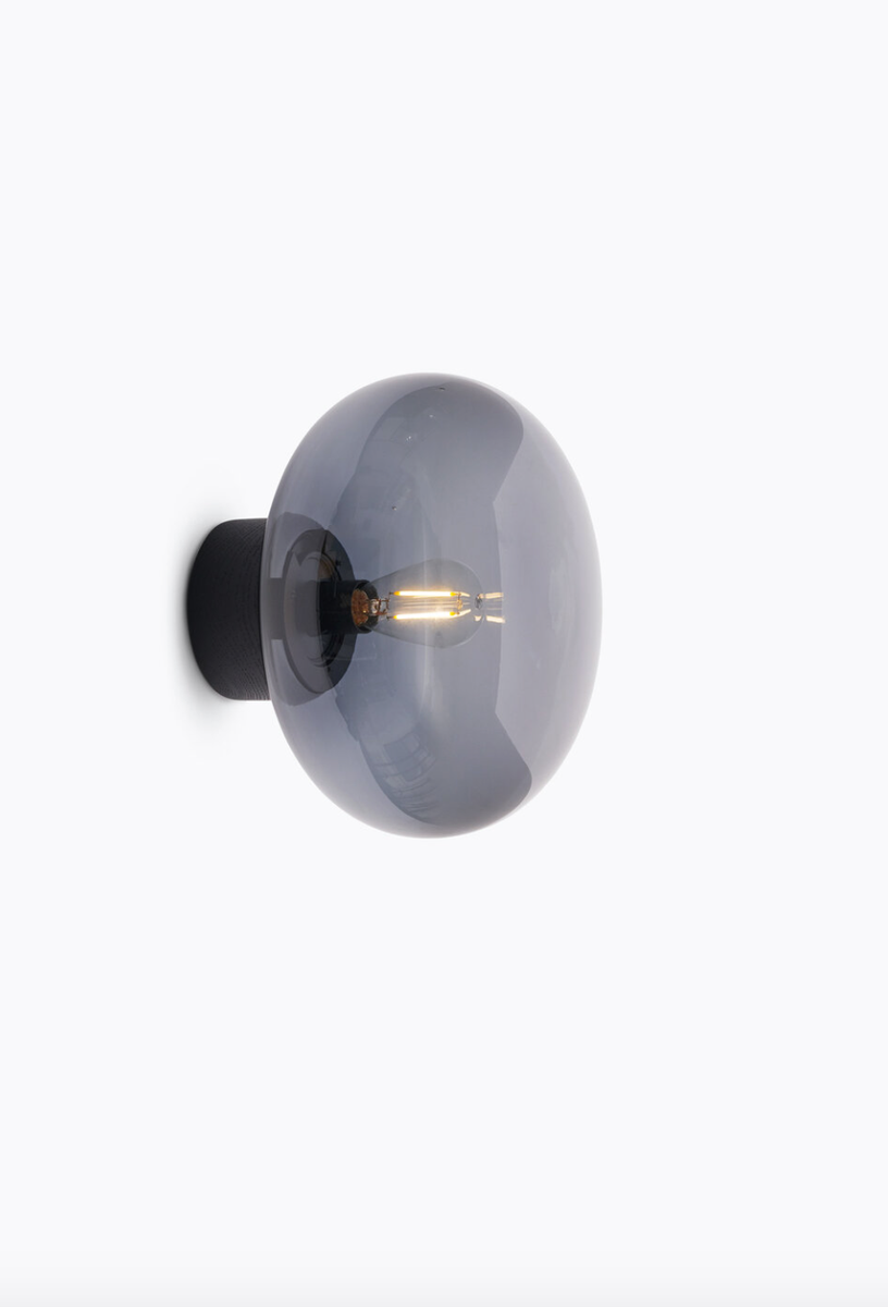 Karl-Johan Vegglampe - Smoke-Vegglamper-New Works-Mørk eik / Røyk-Nes__20321-Lightup.no