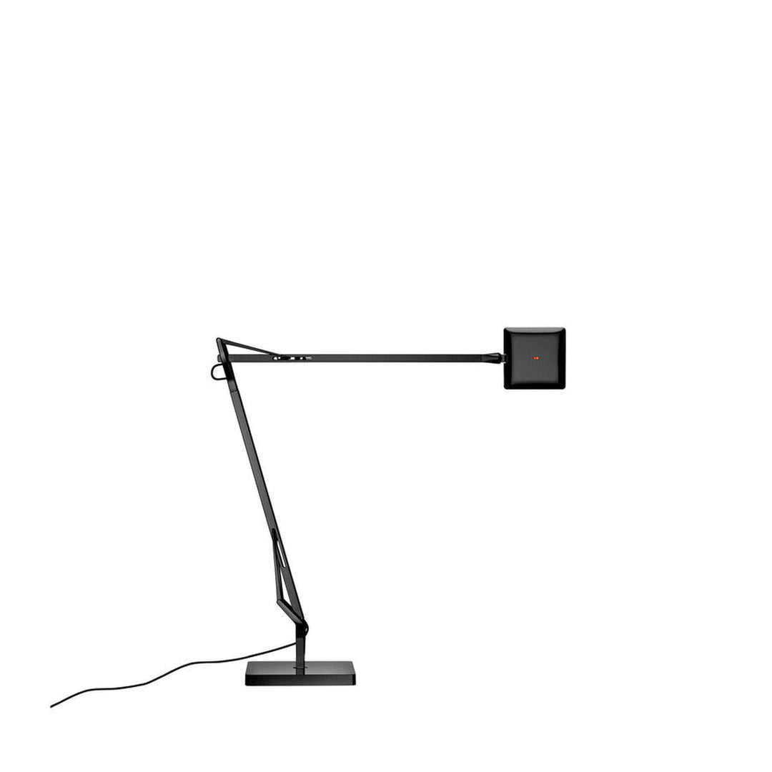 Kelvin Edge Bordlampe - svart-Bordlamper-Flos-Fls__F3452030-Lightup.no