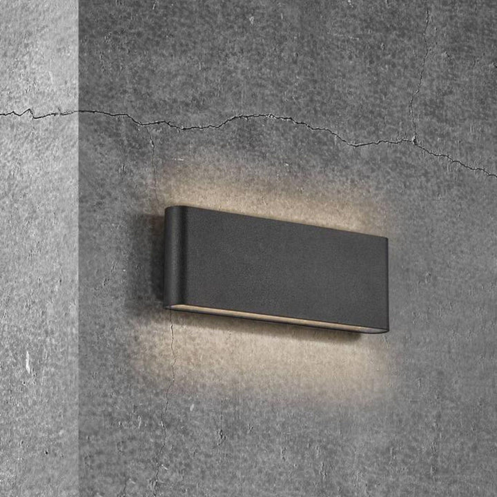Kinver 26 vegglampe opp/ned utendørs 10W IP54 - Svart-Utebelysning vegg opp og ned-Nordlux-Svart-2118181003-Lightup.no