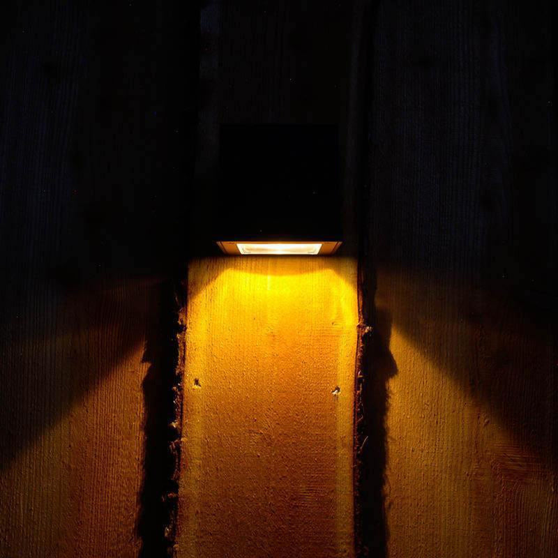 Kube Solcelle vegglampe ned 2 pakning - Svart-Utebelysning vegg opp og ned-Raxon-N400566-Lightup.no