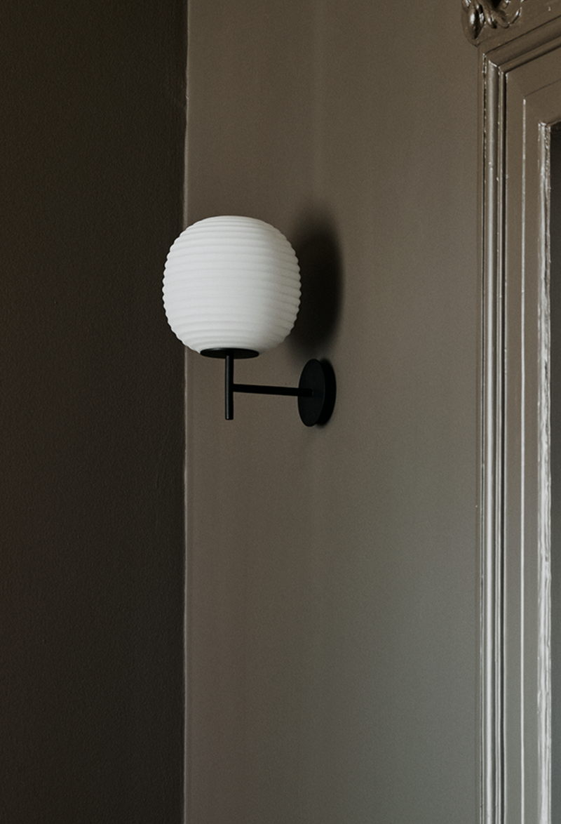 Lantern Wall Lamp - Small-Vegglamper-New Works-Nes__20612-Lightup.no