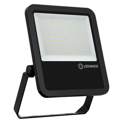Ledvance Performance 125W LED lyskaster IP65 4000 Kelvin 15000 lumen - Svart-Utebelysning lyskaster-Ledvance-3242475-Lightup.no