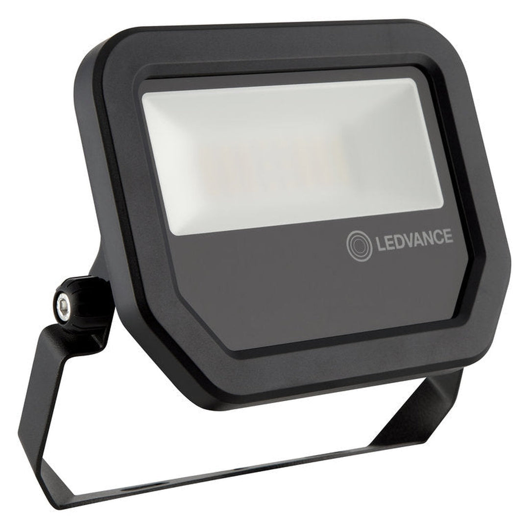 Ledvance Performance 20W LED lyskaster IP65 3000 Kelvin 2200 lumen - Svart-Utebelysning lyskaster-Ledvance-3242457-Lightup.no