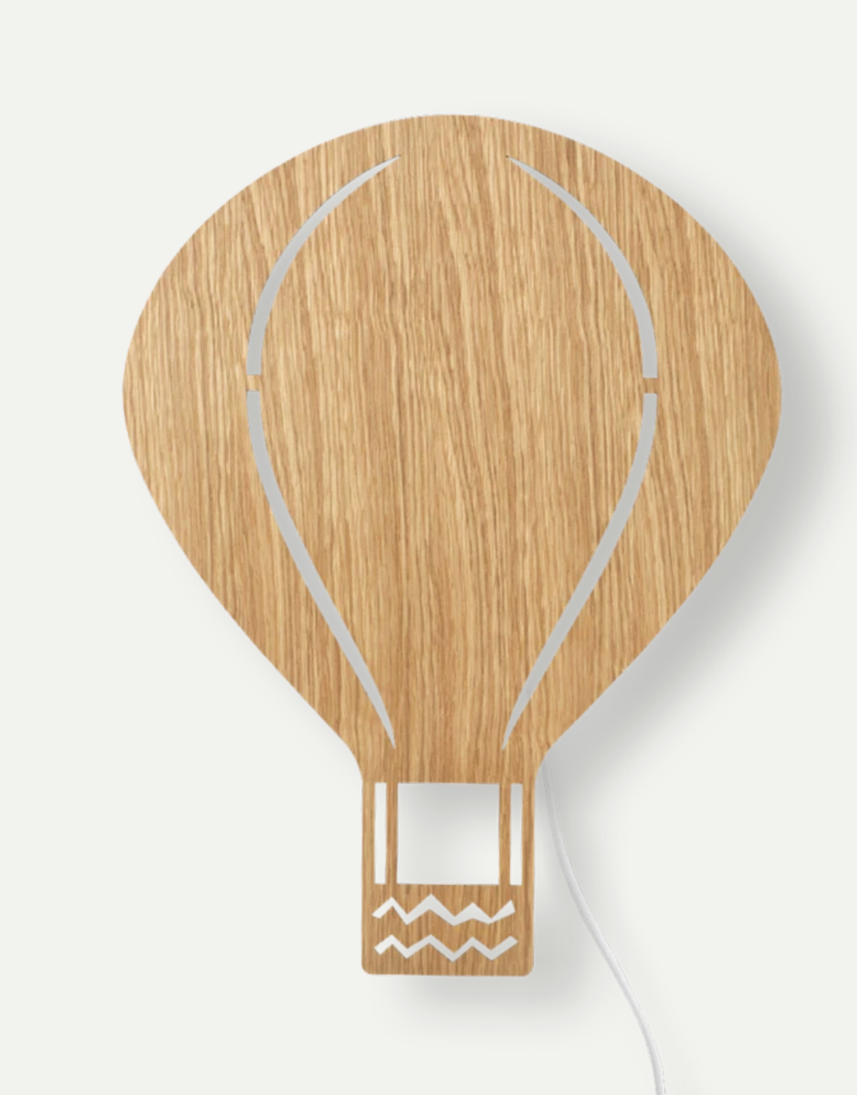 Luftballong vegglampe - eik-Vegglamper-Ferm Living-Eik-Feg__100154208-Lightup.no