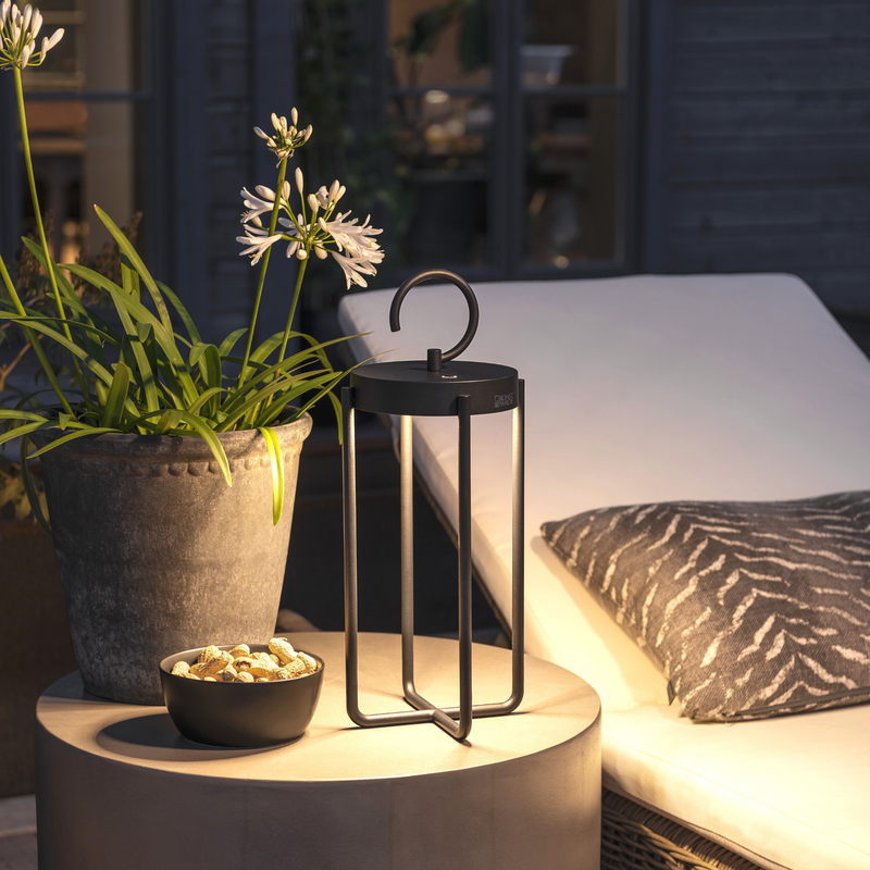 Manorola lanterne bord/gulv 39 cm IP54 oppladbar - Svart-Utebelysning Hagebelysning-Konstsmide-7820-750-Lightup.no
