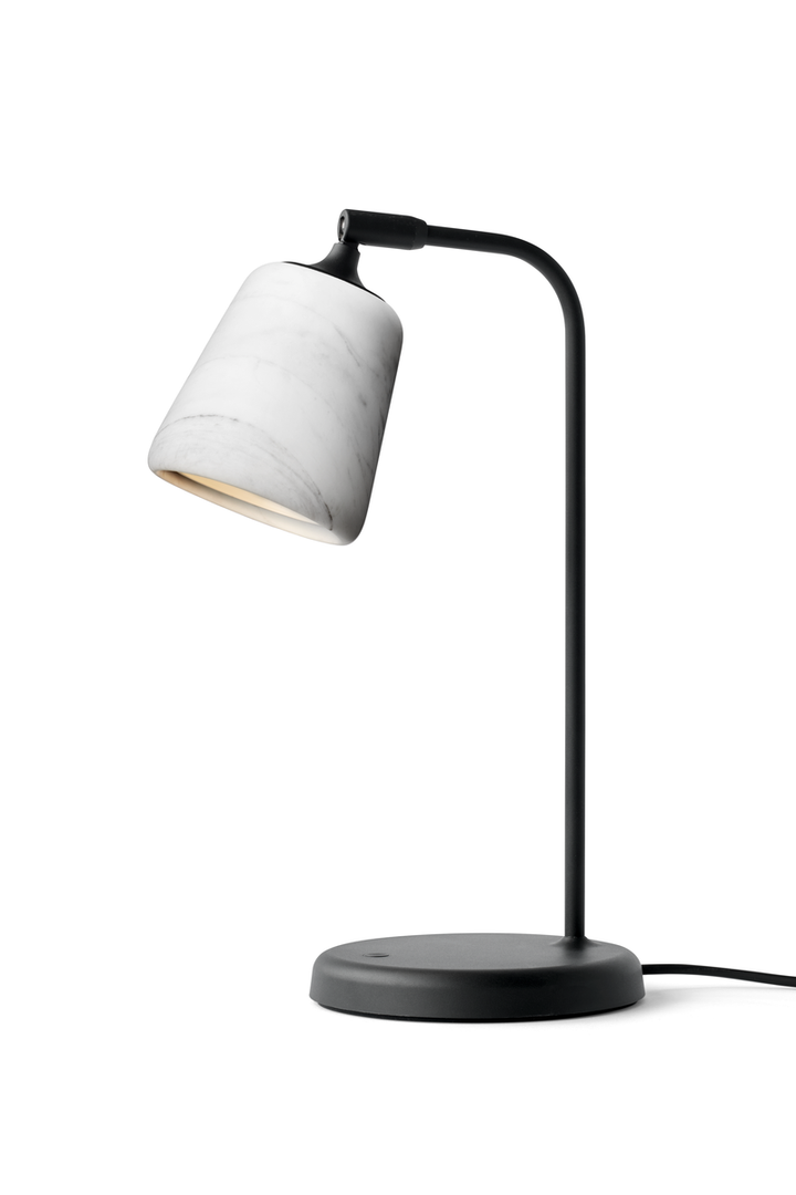 Material Bordlampe - Hvit Marmor-Bordlamper-New Works-Hvit-Nes__20139-Lightup.no