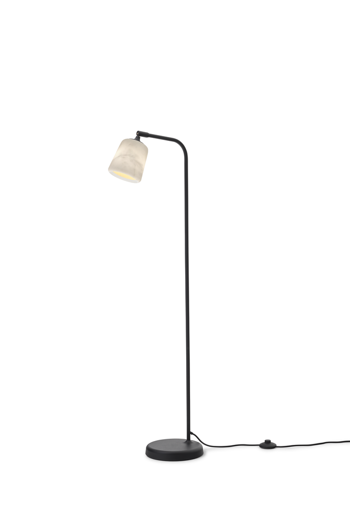 Material Gulvlampe - Hvit Transparent Marmor-Gulvlamper-New Works-Hvit-Nes__21423-Lightup.no