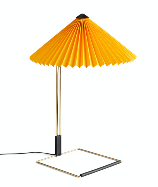 Matin bordlampe Large - gul-Bordlamper-HAY-Gul-HAY__AA972-A569-AB98-Lightup.no