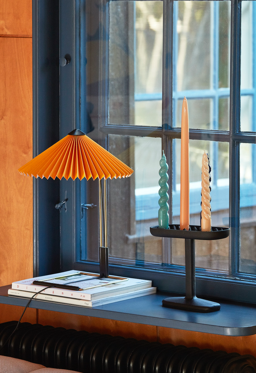 Matin bordlampe Large - gul-Bordlamper-HAY-Gul-HAY__AA972-A569-AB98-Lightup.no