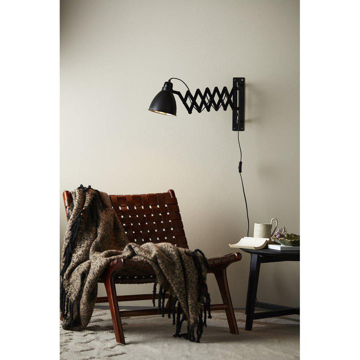 Maxime vegglampe - Svart-Vegglamper-Pr home of Scandinavia Ab-Svart-Prh__3873503-Lightup.no