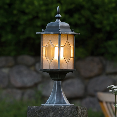 Milano portstolpe-Utebelysning portstolpe-Konstsmide-7246-759-Lightup.no