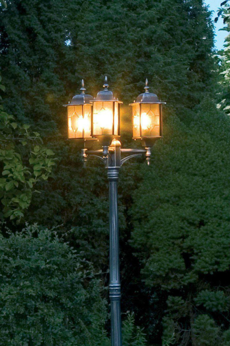 Milano stolpe m/ 3 lys-Utebelysning stolpe-Konstsmide-7244-759-Lightup.no