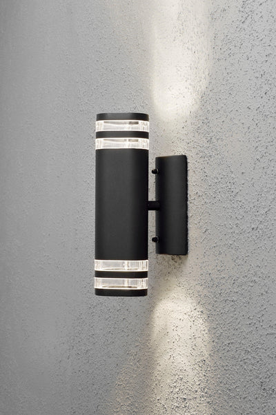 Modena vegglampe II opp/ned - Svart-Utebelysning vegg opp og ned-Konstsmide-7516-750-Lightup.no