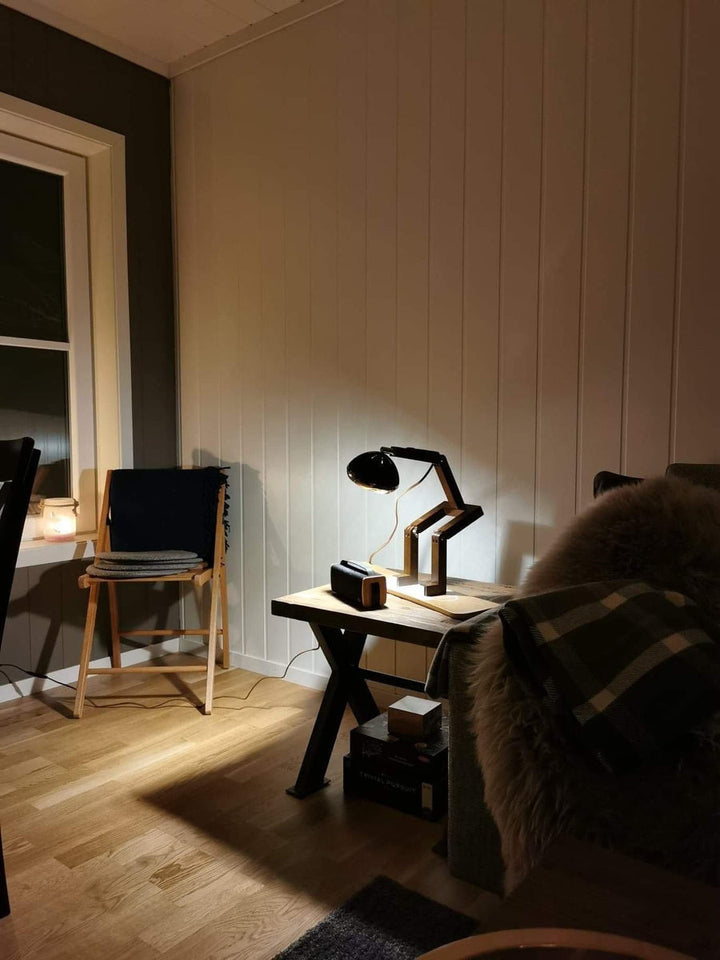 Mr. Wattson bordlampe, Limited Edition - Svart og messing-Bordlamper-Piffany Copenhagen-Brun / Messing-12V-DWR-BMB-Lightup.no