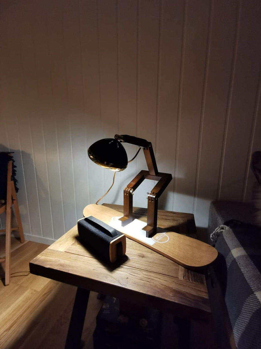 Mr. Wattson bordlampe, Limited Edition - Svart og messing-Bordlamper-Piffany Copenhagen-Brun / Messing-12V-DWR-BMB-Lightup.no